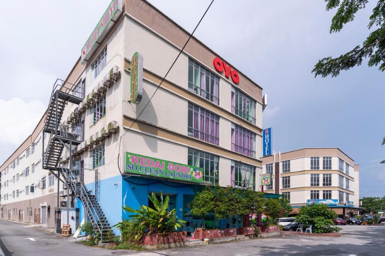 Oyo 1172 Hotel Shlyo Nusajaya  Exterior photo