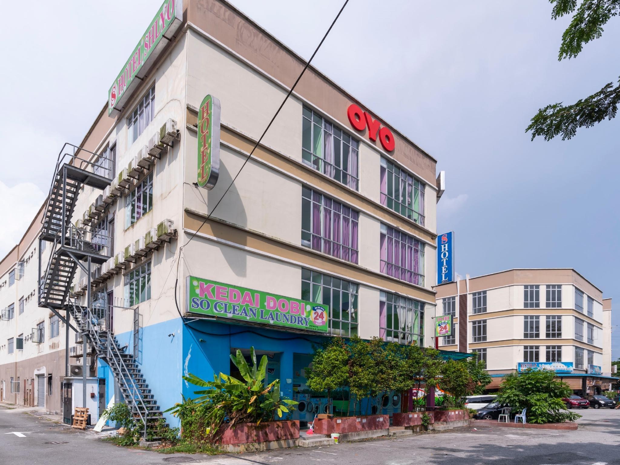 Oyo 1172 Hotel Shlyo Nusajaya  Exterior photo