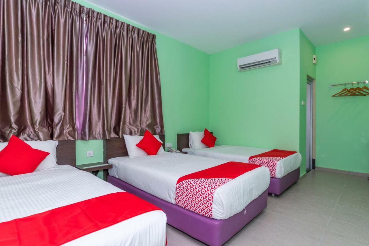 Oyo 1172 Hotel Shlyo Nusajaya  Exterior photo