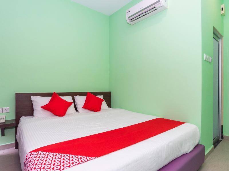 Oyo 1172 Hotel Shlyo Nusajaya  Exterior photo